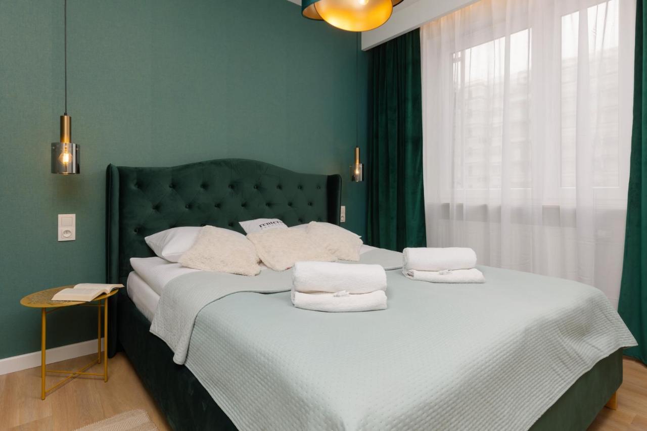 Habicha Three-room With Parking By Renters Leilighet Warszawa