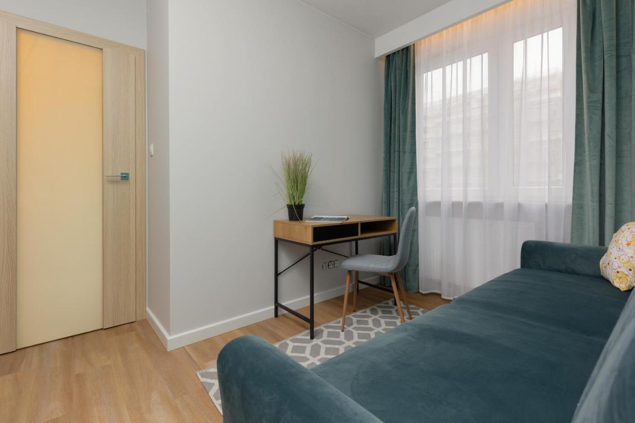 Leilighet Habicha Three-room With Parking By Renters