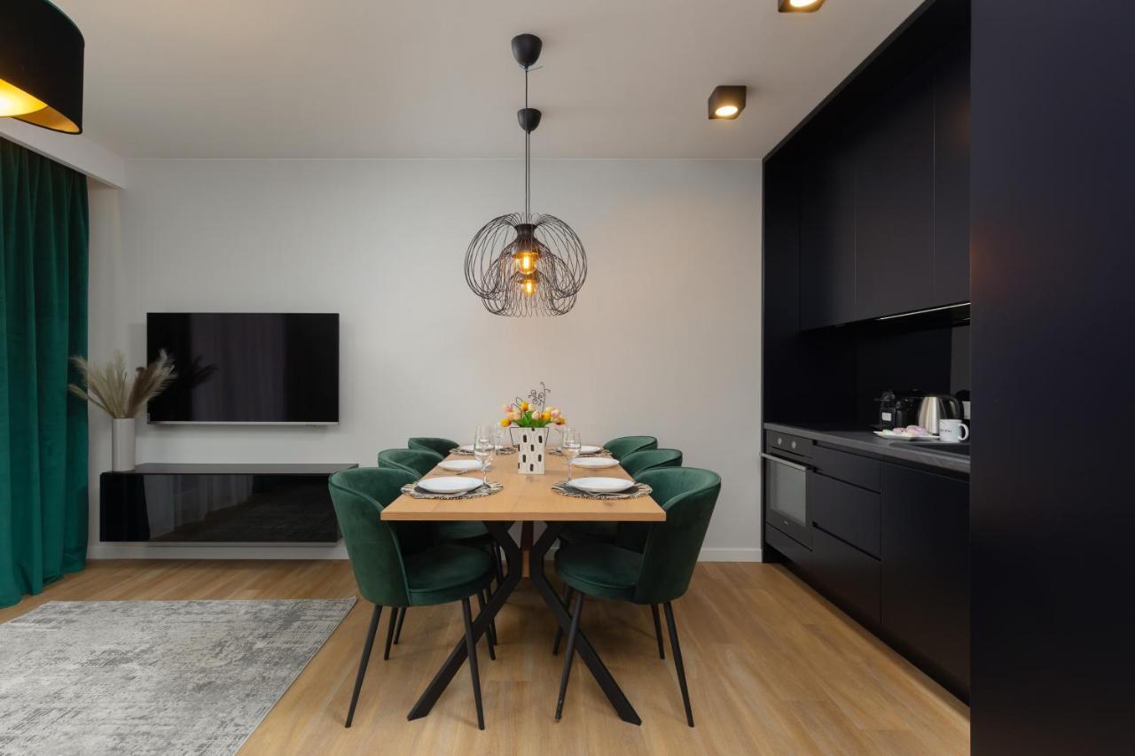Habicha Three-room With Parking By Renters Leilighet *